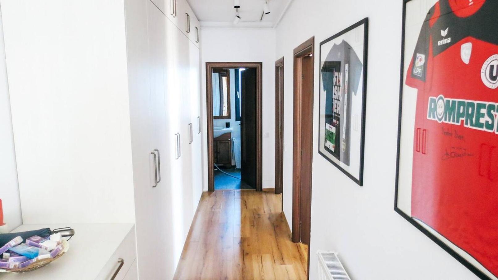 Eden Escape Lägenhet Cluj-Napoca Exteriör bild