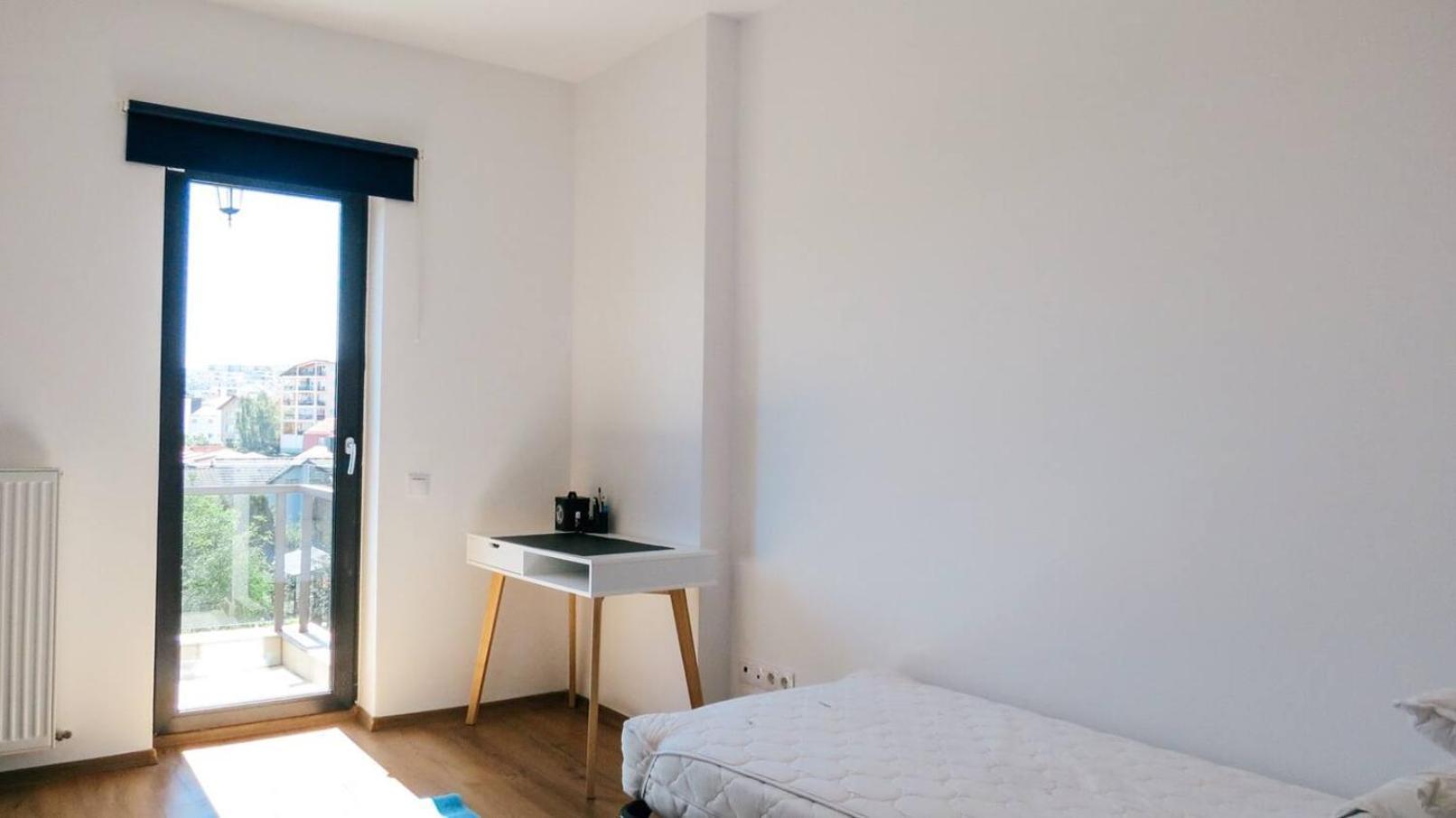 Eden Escape Lägenhet Cluj-Napoca Exteriör bild